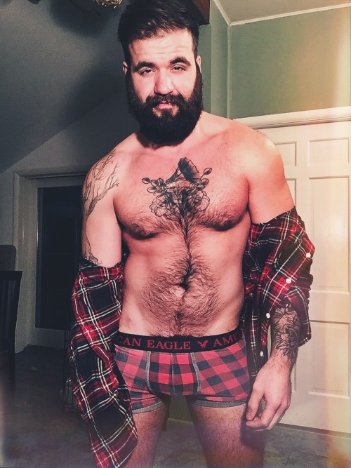 XXX valykas:  Plaid on plaid. photo