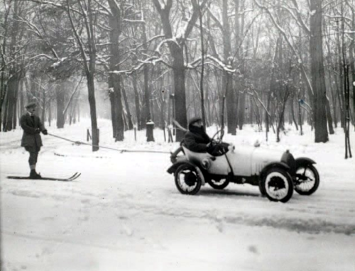 photos-de-france:  Jacques Henri Lartigue adult photos