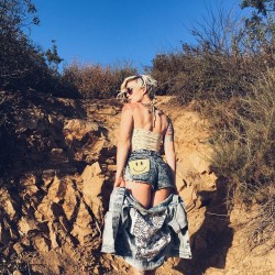 bridgetblonde:  You can find me at the top