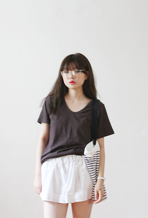 daeum:  STRIPE CANVAS BAG 20,000원 