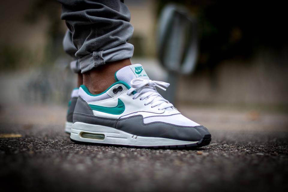 Кроссовки найк аир outlet nike. Nike Air Max 87 Patta. Nike Air Max 1 Patta. Nike Air Max 1 lv8 'Dark Teal Green. Nike Air Max 1 Anniversary Green.