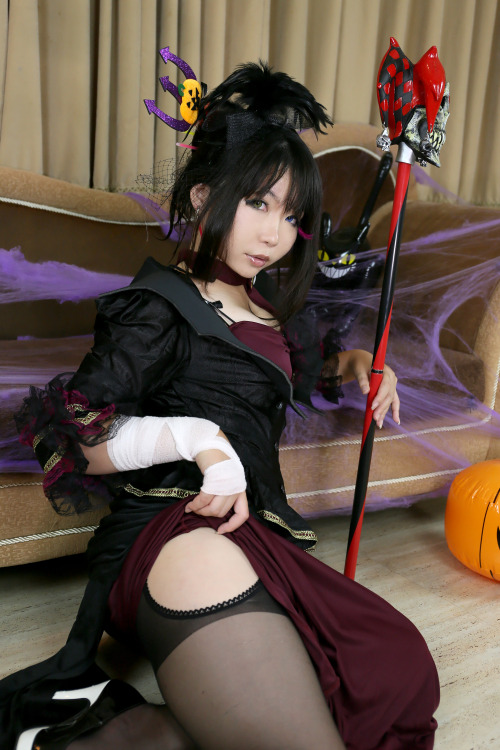 Cute Cosplay Girl Higurashi Rin (Evil Queen) 1-2