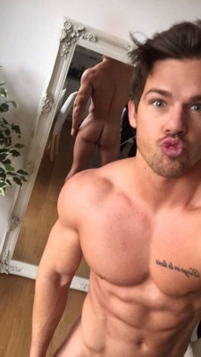 d6d9d:  Joss Mooney big boy