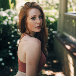 gewelmaker:  Madeline Ford Sunshine in her