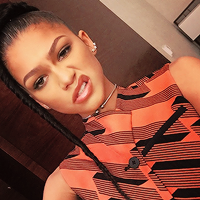 XXX arigrande2k15:  Zendaya + Selfies  photo