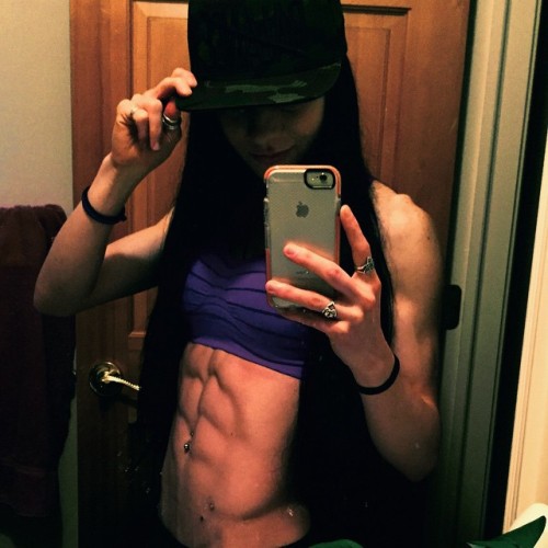 awsfitgirl:  @nikkij_713