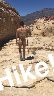 lukehass:  Naked Hike! #snap #lukehass