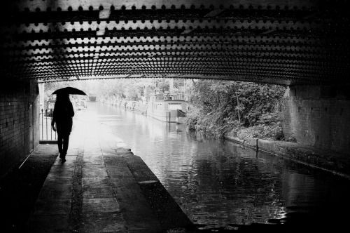 melodiouso:Umbrella, London 2013OakerzMinolta Hi Matic 7s