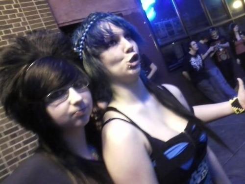 The girl on the left is a well known juggalette or however you spell it.