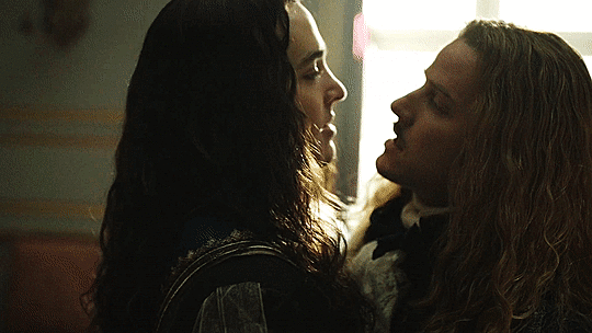 f46569976ab72870591d277e193d68feac6fc9b8.gifv