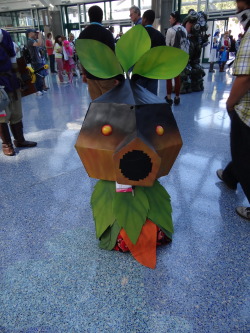 koalalove121:  Definitely one of my favorites. A girl was just walking around the expo carrying this giant head. When I asked to take a picture of her, she crouched down, put the head on herself, and transformed into this. I actually have no idea what