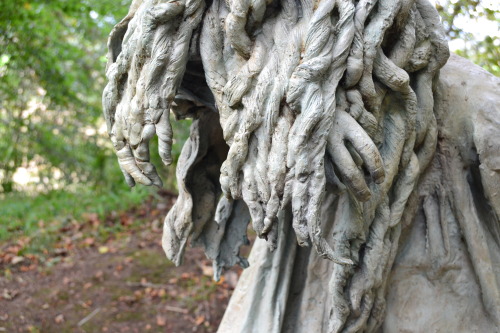 Weeping Girls - Laura Ford Jupiter Artland, Edinburgh