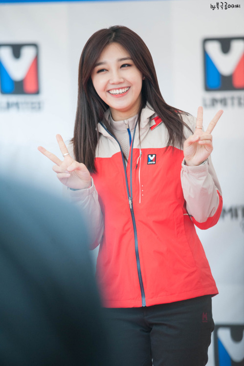 EunJi (A Pink) - MLimited Fansign Event Pics