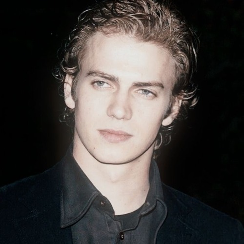Not Hayden Related At All But I Got A Job As A Scare Actress In A Town Near Me And MY ASS CANT DRIVE