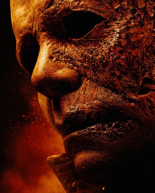 @blumhouse David Gordon Green Ha Creado Una Intensa Y Brutal Segunda Ola De "HALLOWEEN". #HalloweenKills