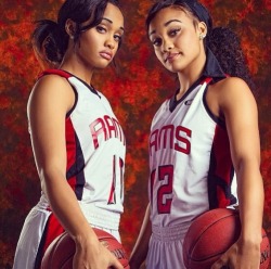 200Milian:  The Gonzalez Twins 💞💖💕 Ig: @Miss_Dyl &Amp;Amp; @Misss_Kota