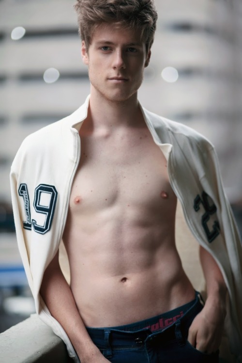 lesguys:Mateus Fini by Junior Franch