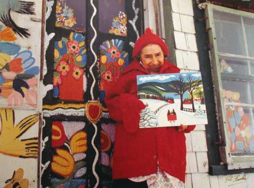 phoebe-bird: Maud Lewis and her house.