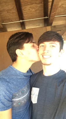 Wyattkins:  Boyfriends!!!!
