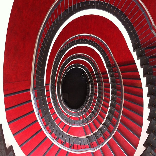 nevver:  Up the down staircase, Michael Koller 