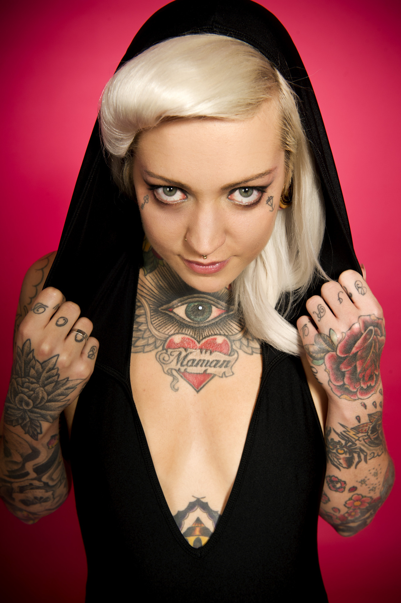 girlstattoosraves:  http://girlstattoosraves.tumblr.com/