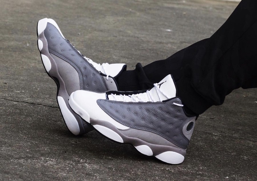 atmosphere grey jordan 13