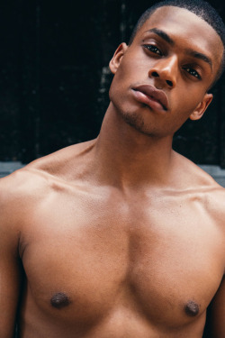 black-boys: Isaiha Paul at Chase Models NY by Gioncarlo Valentine 