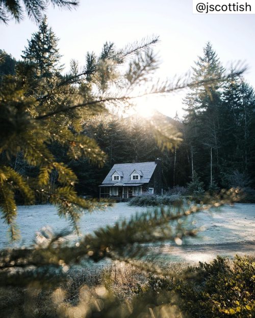 Visitportangeles:  Winter Time At Lake Crescent With @Jscottish ✌️  #Lakecrescent