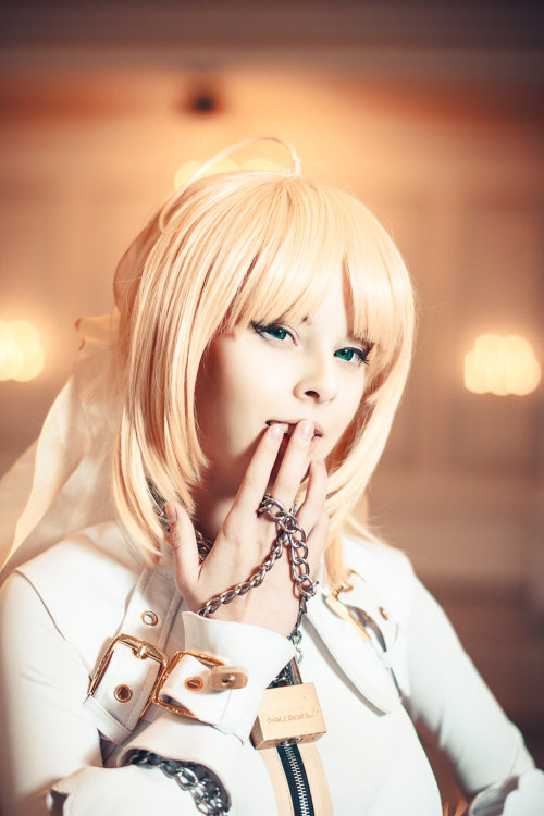 Cosplay Gril Disharmonica (Fate Stay Night - Saber Bride) 1 HELP US GROW Like,Comment & Share.CosplayJapaneseGirls1.5 - www.facebook.com/CosplayJapaneseGirls1.5CosplayJapaneseGirls2 - www.facebook.com/CosplayJapaneseGirl2tumblr - http://cosplayjapanes