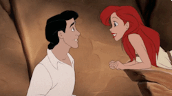 thelittlemermaid:  Max can hardly contain his excitement. 
