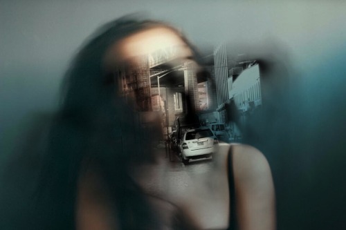 fckinidiot:  beauty behind the madness.   via fckinidiot | dreadthephotographer