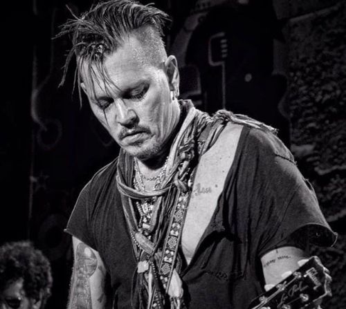 We are with you, Johnny Depp!