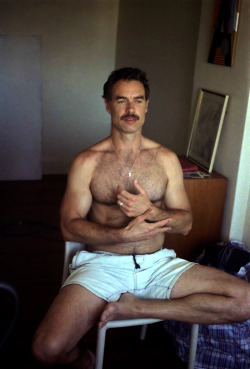 samuelhodge:  I shot Murray Bartlett from the HBO show LOOKING for BUTT magazine. He’s a sweetheart.  