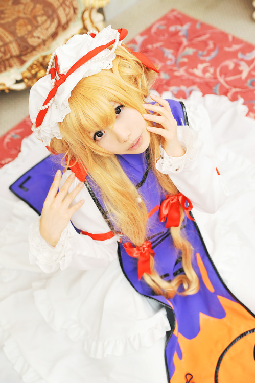 Touhou Project - Yakumo Yukari (Tenshi Myu) 1-8