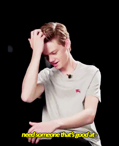 gladerintheglade:themazethescorchthecure:THE BEST OUT-OF-CONTEXT GIF OF THOMAS SANGSTERMANWHORE