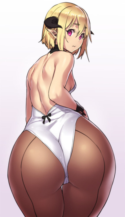 blackenedxblood:Some sexy as hell hentai girsl with huge asses ;)