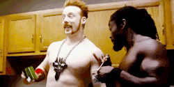 Ehysexyman:  I Wanna Drink A Tea With Sheamus!   As Long As Its The Herbal Ginger