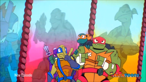amberamyhaunter:  Some og turtles were in the mirrors, i love this show. 