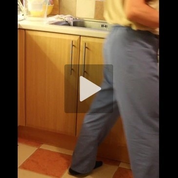 room10101: peeing in scrubs while washing the dishes… just a bit wet! https://eroshare.com/hsrx9obr