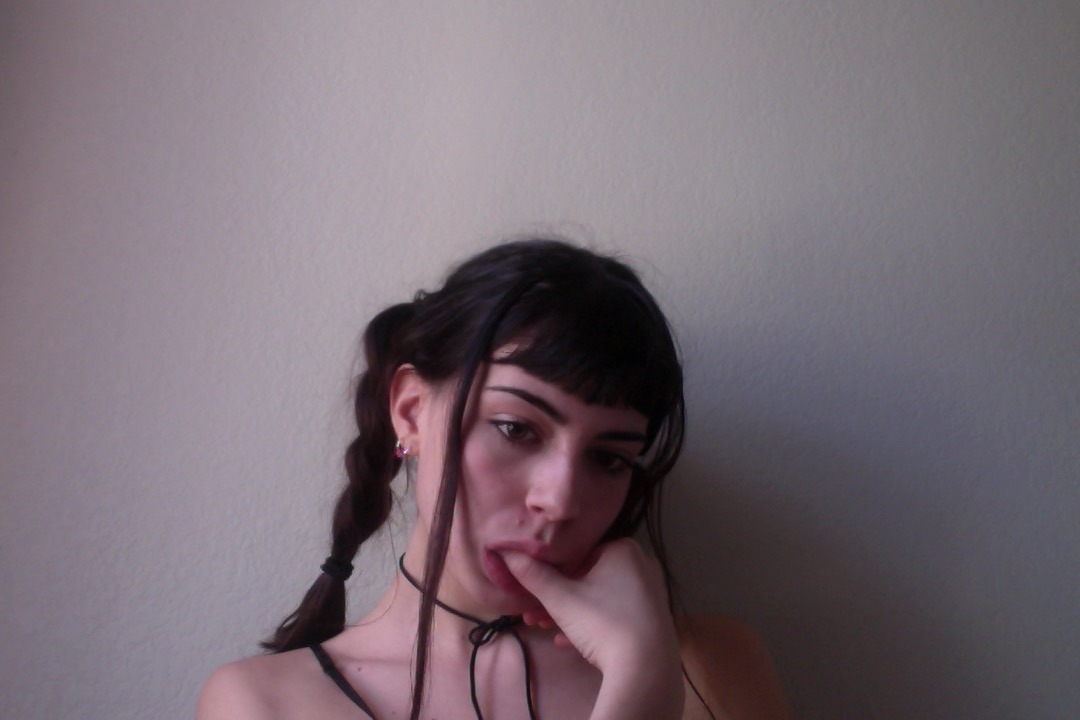 malumanguis:  schOOL looks 