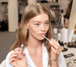 lsyorg:  Ondria Hardin backstage at   Christian Dior Cruise 2016     