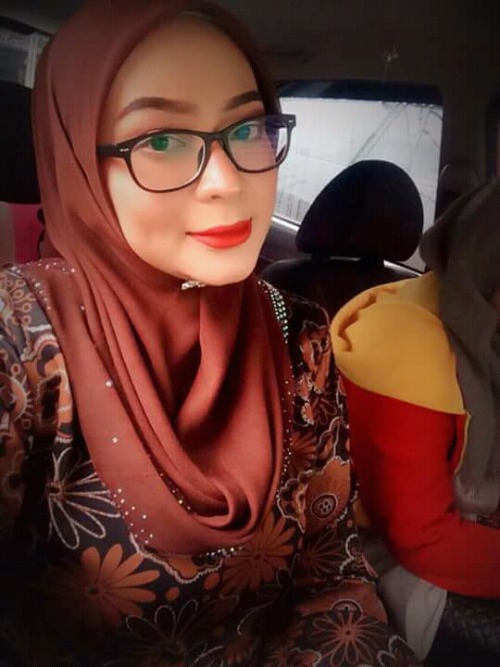 awekmelayucomel: Milf Mantap