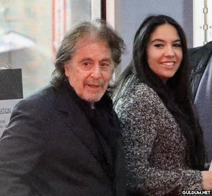 Al Pacino 83 yaşında baba...