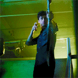lindseymogran:alec lightwood in every episode - 1.04 Raising Hell