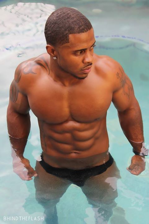 savvyifyanasty: &gt; mmm  Follow me @ savvyifyanasty.tumblr.com