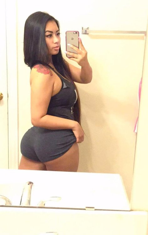 Thick Asian Selfie