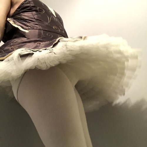 sissyprincessamber: Ballerina sissy Give us a, twirl then cutie!