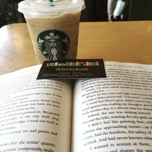 Just an ordinary day #bookstagram #reading #booksandcoffee #currentlyreading #book #bookphotography 