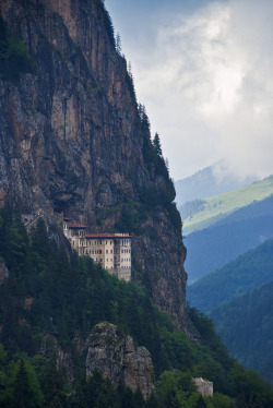 psydae:  Sumela Monastery (by roland2011) 