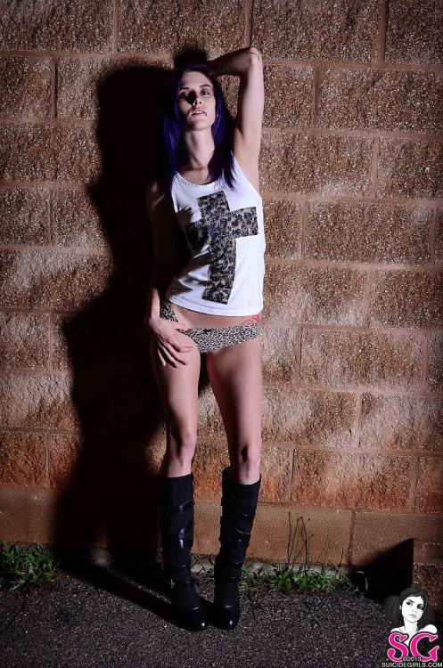 past-her-eyes:  Trance Suicide Go visit SuicideGirls.com Sponsored by suicidegirls-southafrica